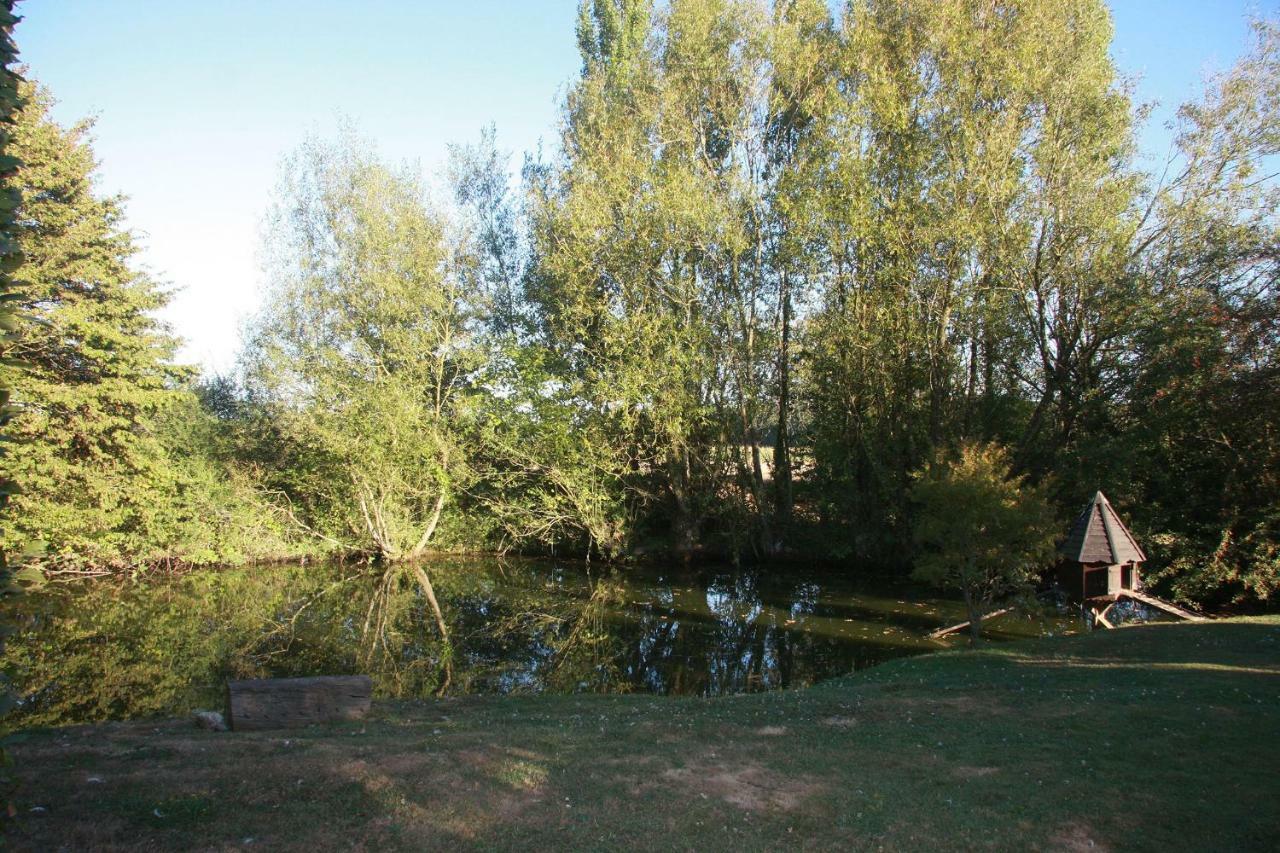 Les Bouts De Ralle Chambre D'Hotes Sainte-Osmane Exterior photo