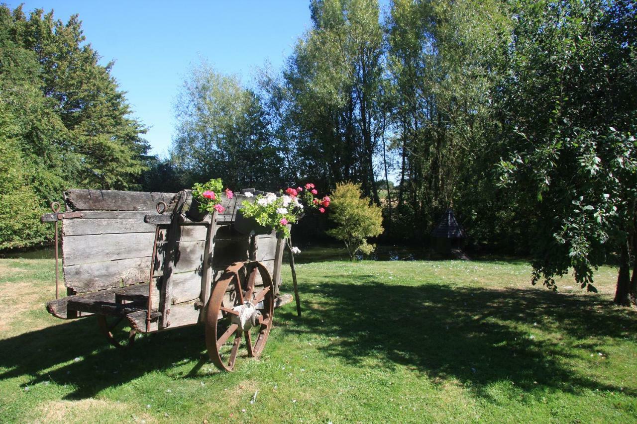 Les Bouts De Ralle Chambre D'Hotes Sainte-Osmane Exterior photo